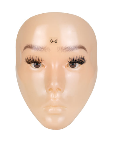 Spiky Lash Extension Clusters